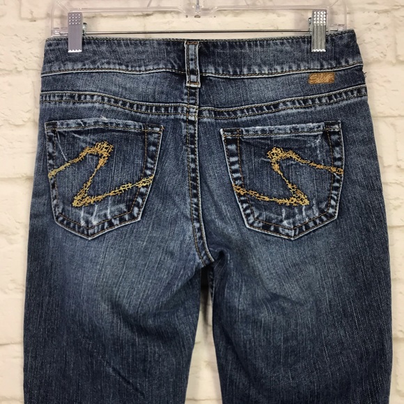 Silver Suki Distressed Medium Wash Midrise Jeans - Picture 3 of 8